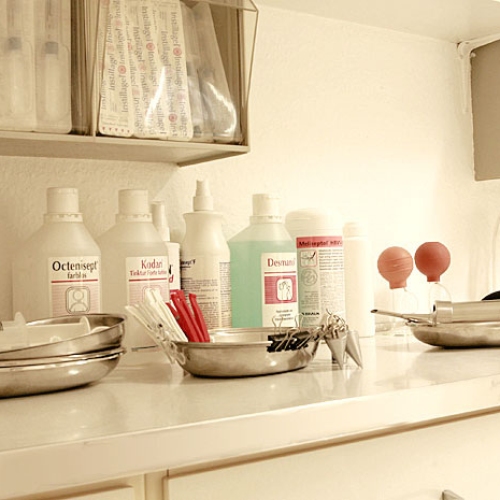 White Rooms - Photo 6 of 18