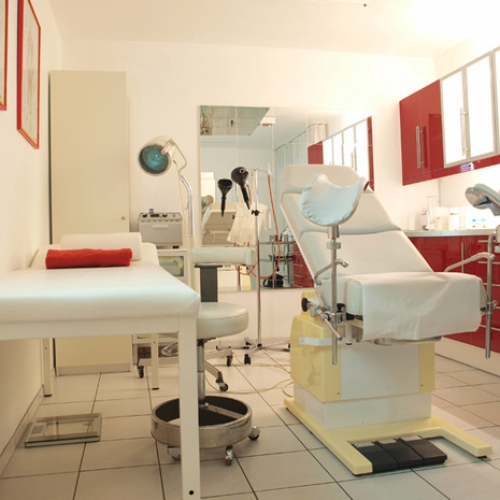 White Rooms - Photo 8 of 18