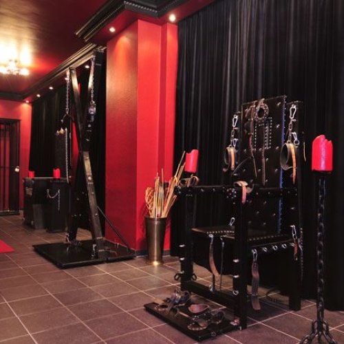 Leatherstudios - Photo 6 of 28