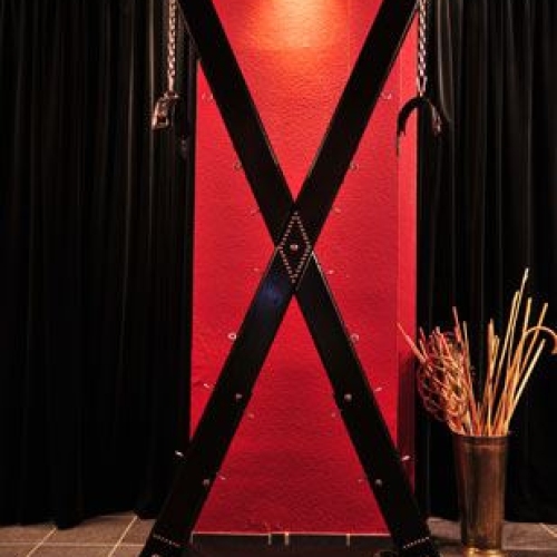 Leatherstudios - Photo 8 of 28