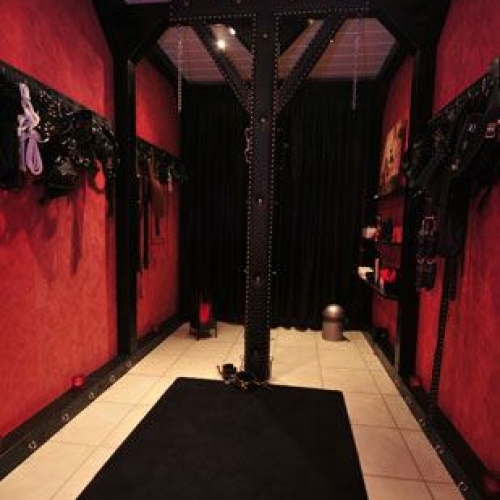 Leatherstudios - Photo 16 of 28