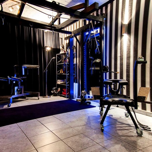 Leatherstudios - Photo 25 of 28